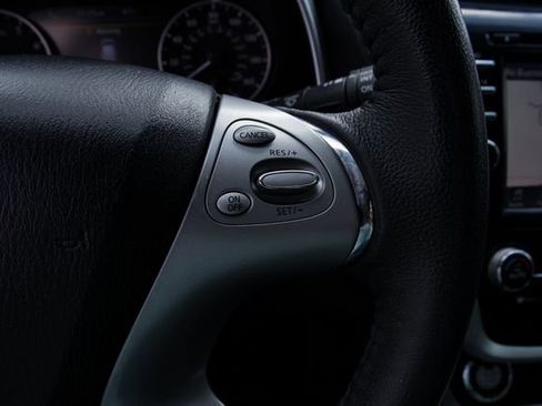 Used 2017 Nissan Murano SL image 19