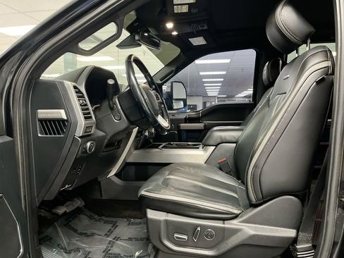Used 2018 Ford F350 Platinum w/ Platinum Ultimate Package image 14