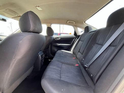 Used 2018 Nissan Sentra SV FWD image 18