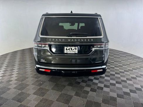 Used 2023 Jeep Grand Wagoneer Series II AWD/4WD image 8