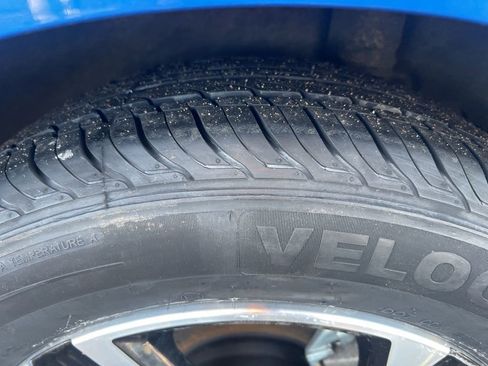 Certified 2024 Nissan Sentra SV image 40