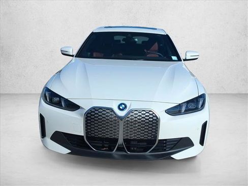 Used 2025 BMW i4 eDrive40 w/ Parking Assistance Package RWD image 2
