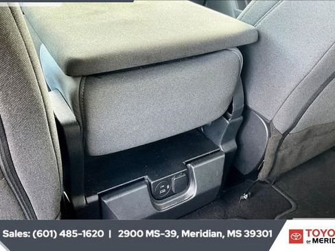 Used 2023 Ford F150 XLT image 24