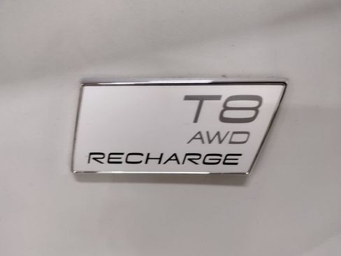 Used 2022 Volvo XC90 T8 Inscription AWD/4WD image 15