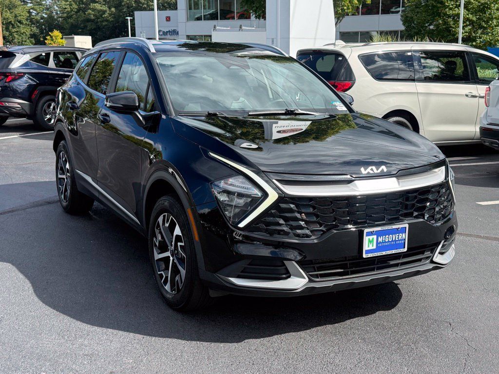 Used 2023 Kia Sportage EX AWD/4WD image 10