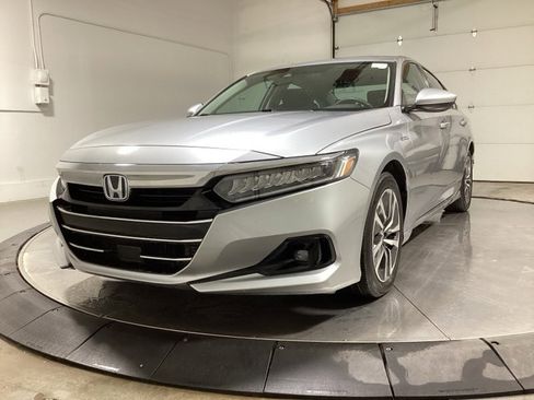 Used 2021 Honda Accord EX image 3