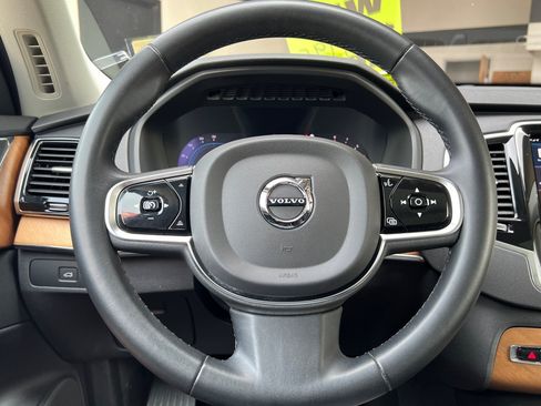 Used 2023 Volvo XC90 B5 Plus AWD/4WD image 25