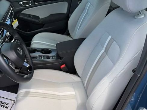 Used 2026 Honda Civic Sport image 9