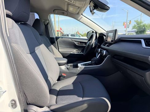 Certified 2020 Toyota RAV4 LE w/ All Weather Liner Package AWD/4WD image 13