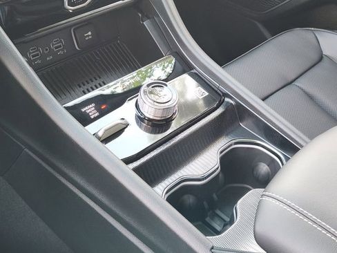 New 2026 Jeep Grand Cherokee Limited AWD/4WD image 16