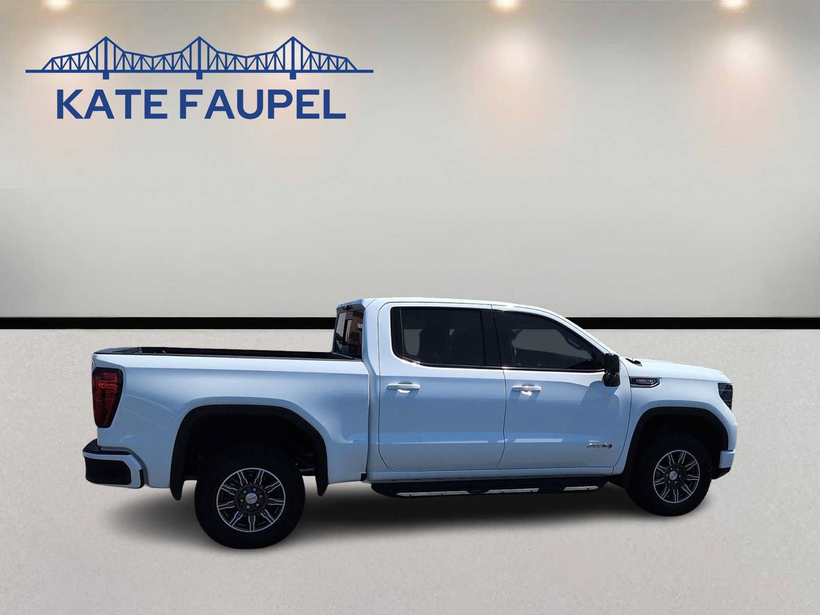 Used 2025 GMC Sierra 1500 AT4 w/ AT4 Premium Package AWD/4WD image 8