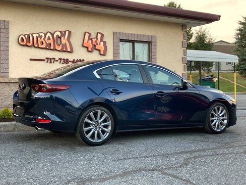 Used 2021 MAZDA MAZDA3 s FWD image 3
