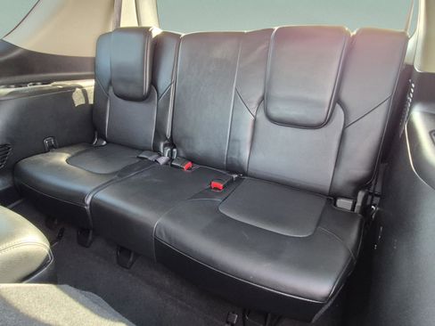 Used 2018 Nissan Armada Platinum w/ Captain Seat Package RWD image 22