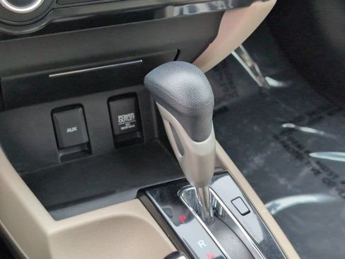 Used 2013 Honda Civic LX image 26
