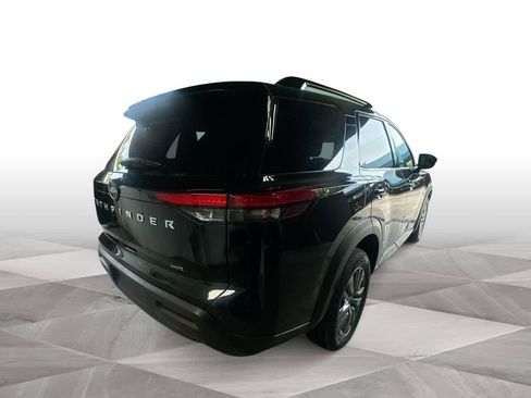 Used 2025 Nissan Pathfinder SV AWD/4WD image 8