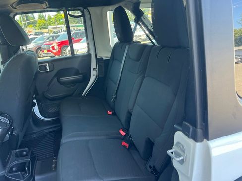 Used 2019 Jeep Wrangler Unlimited Sport S AWD/4WD image 7
