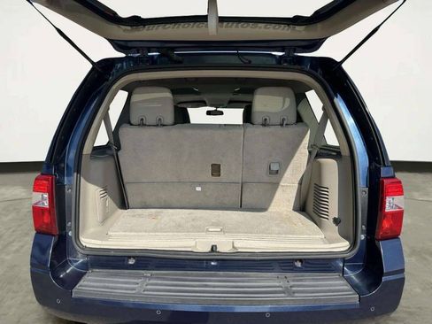 Used 2014 Ford Expedition XLT RWD image 13
