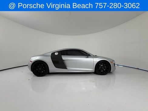 Used 2011 Audi R8 V10 AWD/4WD image 8