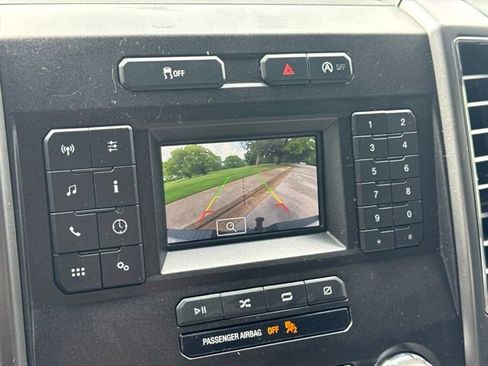 Used 2018 Ford F150 XLT AWD/4WD image 18