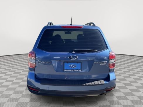 Used 2015 Subaru Forester 2.5i w/ Alloy Wheel Package image 14
