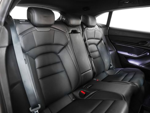 Used 2024 Porsche Taycan 4 Cross Turismo image 6