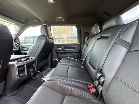 New 2026 RAM 2500 Laramie AWD/4WD image 12