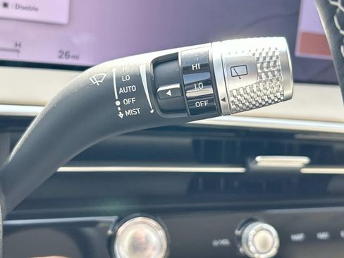 New 2026 Genesis GV70 2.5T Advanced image 33