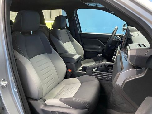 Used 2024 Toyota Tacoma TRD Sport image 48