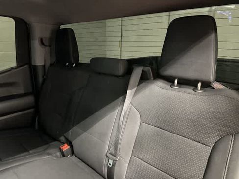 Used 2020 Chevrolet Silverado 1500 Custom w/ Custom Value Package RWD image 14