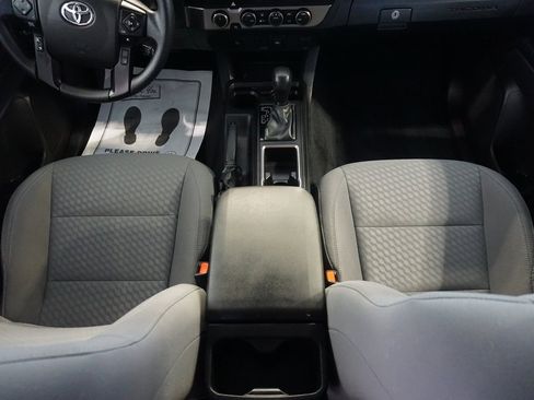 Certified 2023 Toyota Tacoma SR image 28