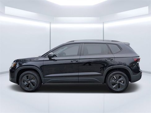 New 2026 Volkswagen Taos S image 6