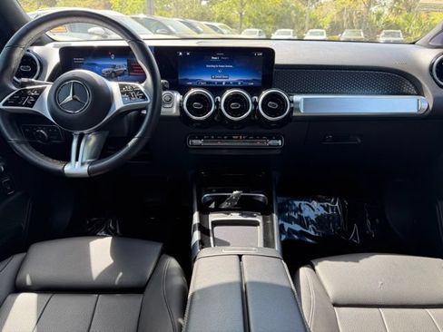 Certified 2025 Mercedes-Benz GLB 250 image 13