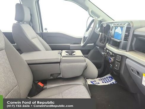 Used 2024 Ford F250 XL w/ STX Appearance Package AWD/4WD image 24