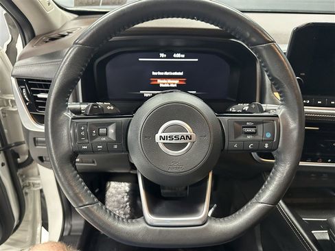 Used 2021 Nissan Rogue Platinum AWD/4WD image 22