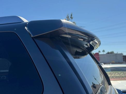 Used 2018 Toyota 4Runner SR5 Premium image 47