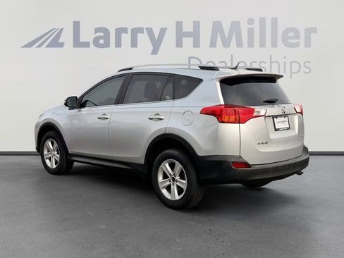 Used 2013 Toyota RAV4 XLE image 3