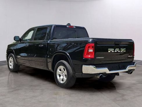 Used 2025 RAM 1500 Big Horn AWD/4WD image 31