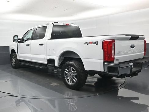 Used 2025 Ford F250 XLT AWD/4WD image 28