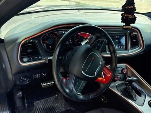 Used 2019 Dodge Challenger R/T w/ Driver Convenience Group image 29