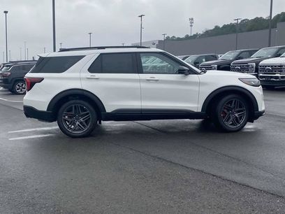 New 2026 Ford Explorer ST w/ Sun And Sound Package
