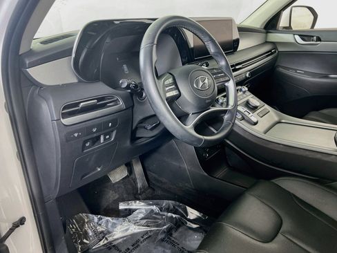 Used 2023 Hyundai Palisade SEL w/ Cargo Package AWD/4WD image 9