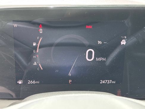 Used 2025 Buick Encore GX Preferred FWD image 38