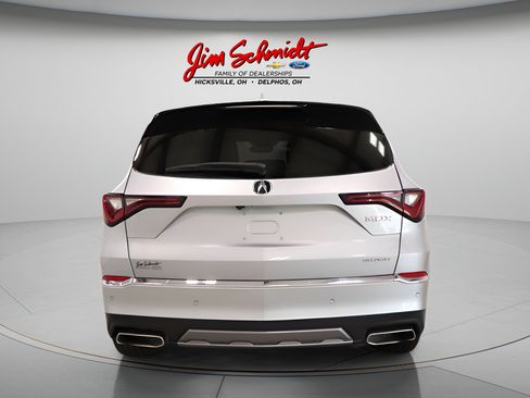 Used 2025 Acura MDX SH-AWD w/ Technology Package image 5