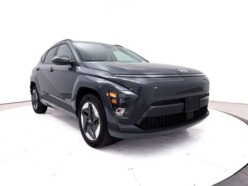 Used 2024 Hyundai Kona SEL FWD image 12