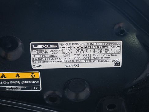 Used 2024 Lexus NX 450h+ F Sport w/ Vision Package AWD/4WD image 27