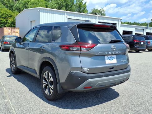 Used 2023 Nissan Rogue SV AWD/4WD image 22