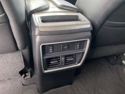 Used 2016 Nissan Murano Platinum w/ Platinum Technology Package FWD image 29