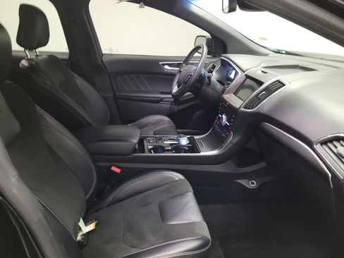Used 2020 Ford Edge ST w/ Equipment Group 401A image 21