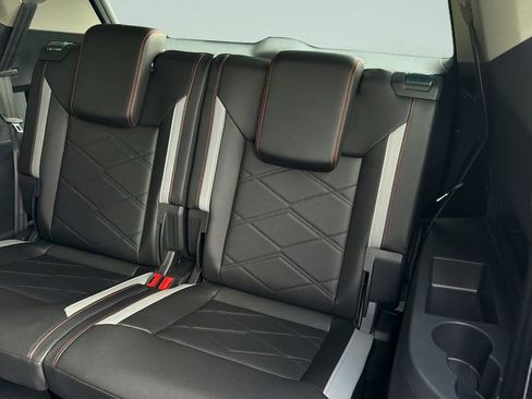 New 2026 Volkswagen Atlas Peak Edition AWD/4WD image 27