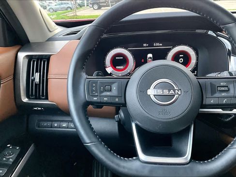 Certified 2025 Nissan Pathfinder Platinum w/ Cargo Package FWD image 24